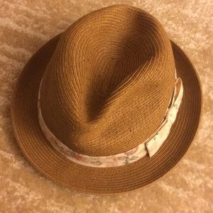 Straw fedora